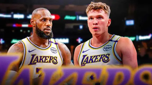 值是湖人队, 在场的表现 值是湖人队, 在场的表现